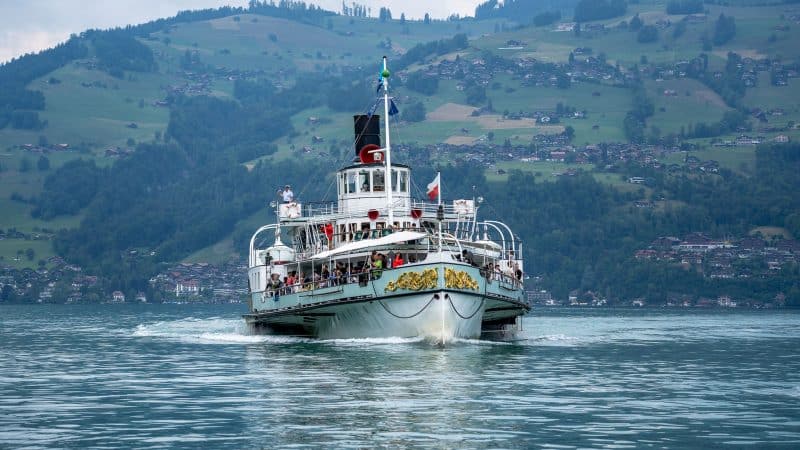 bateau à vapeur Blümlisalp sur le lac de Thoune