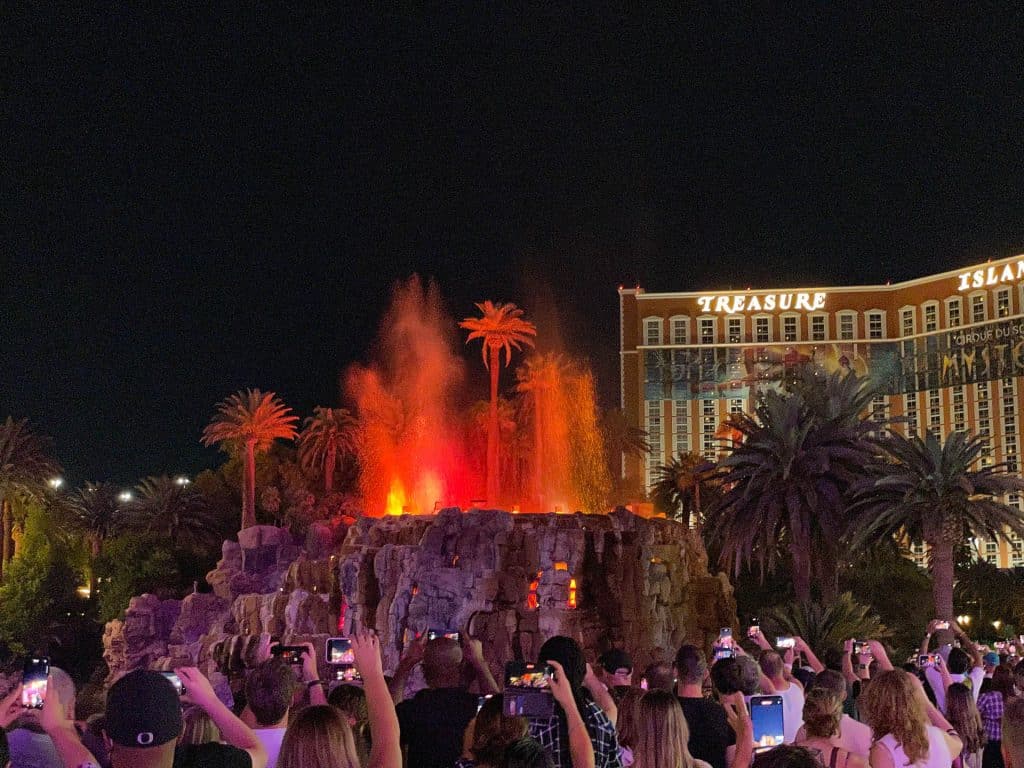 Eruption Volcanique à Vegas