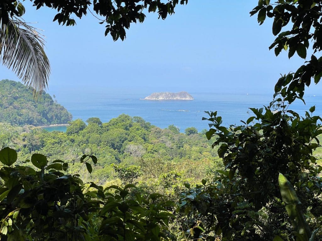 point de vue sur l'océan à Manuel Antonio, Costa Rica